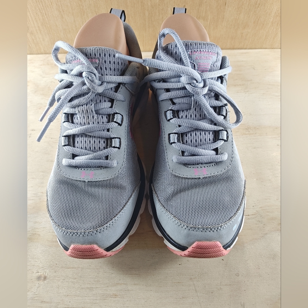 Under Armour  Charged Assert Sneaker Women's Size 9